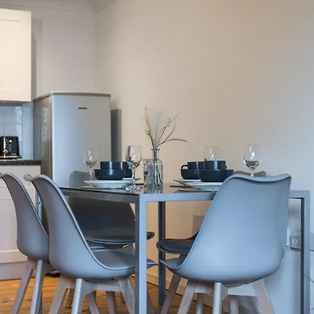 Appartement London*Stamfordhill *2Br*Sleeps 5*2 Tube Lines*Contractors*Relocation Extérieur photo